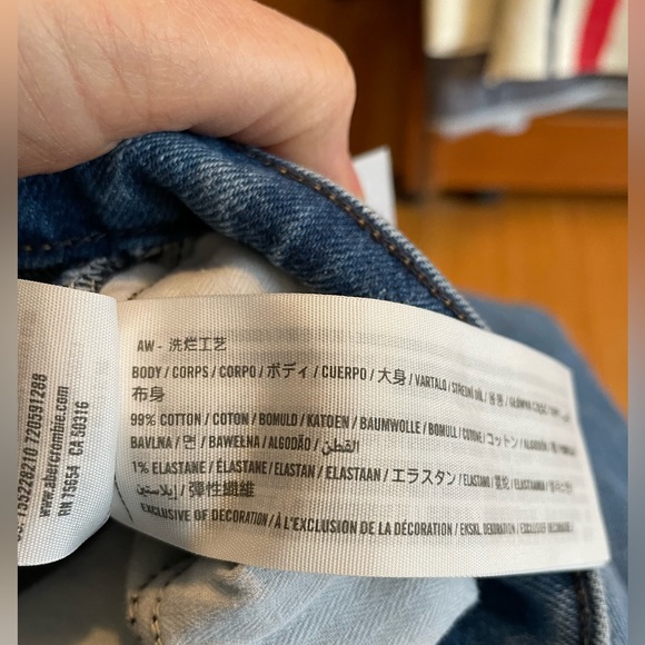 Abercrombie & Fitch 90’s Straight Ultra High Rise Criss Cross Waist - Picture 8 of 11